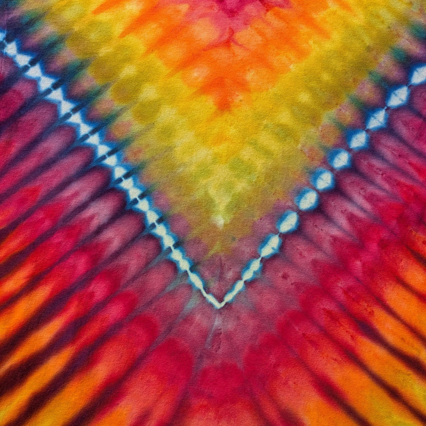 Ice Dye V Design T-Shirt - Small
