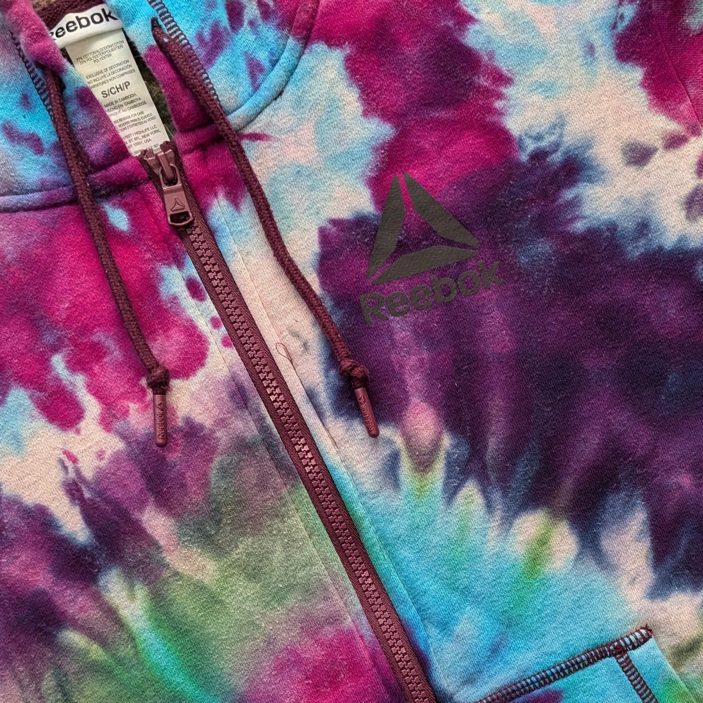 Reebok Ice Dyed Hoodie - Small